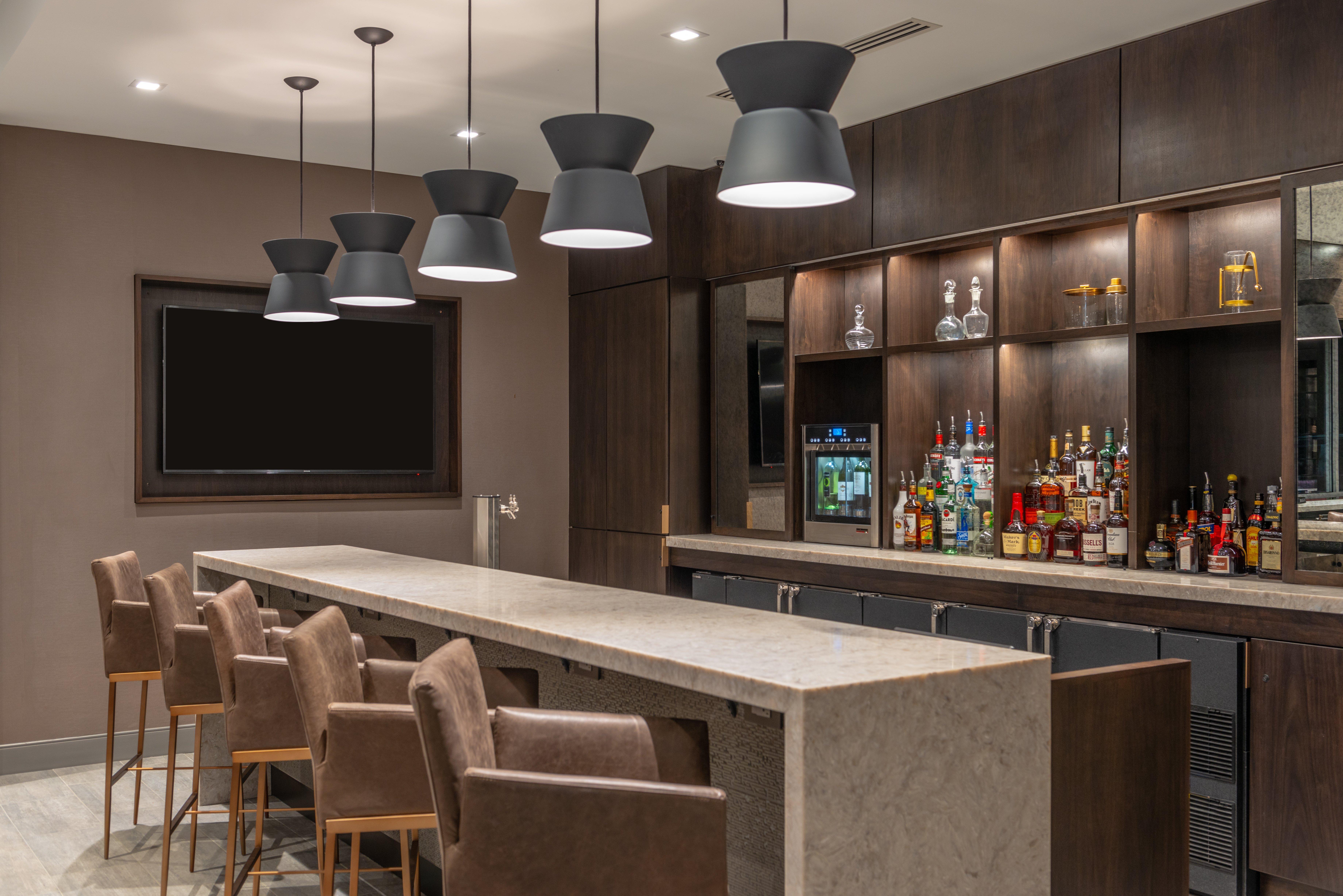Holiday Inn Boston Logan Airport - Chelsea By Ihg Buitenkant foto