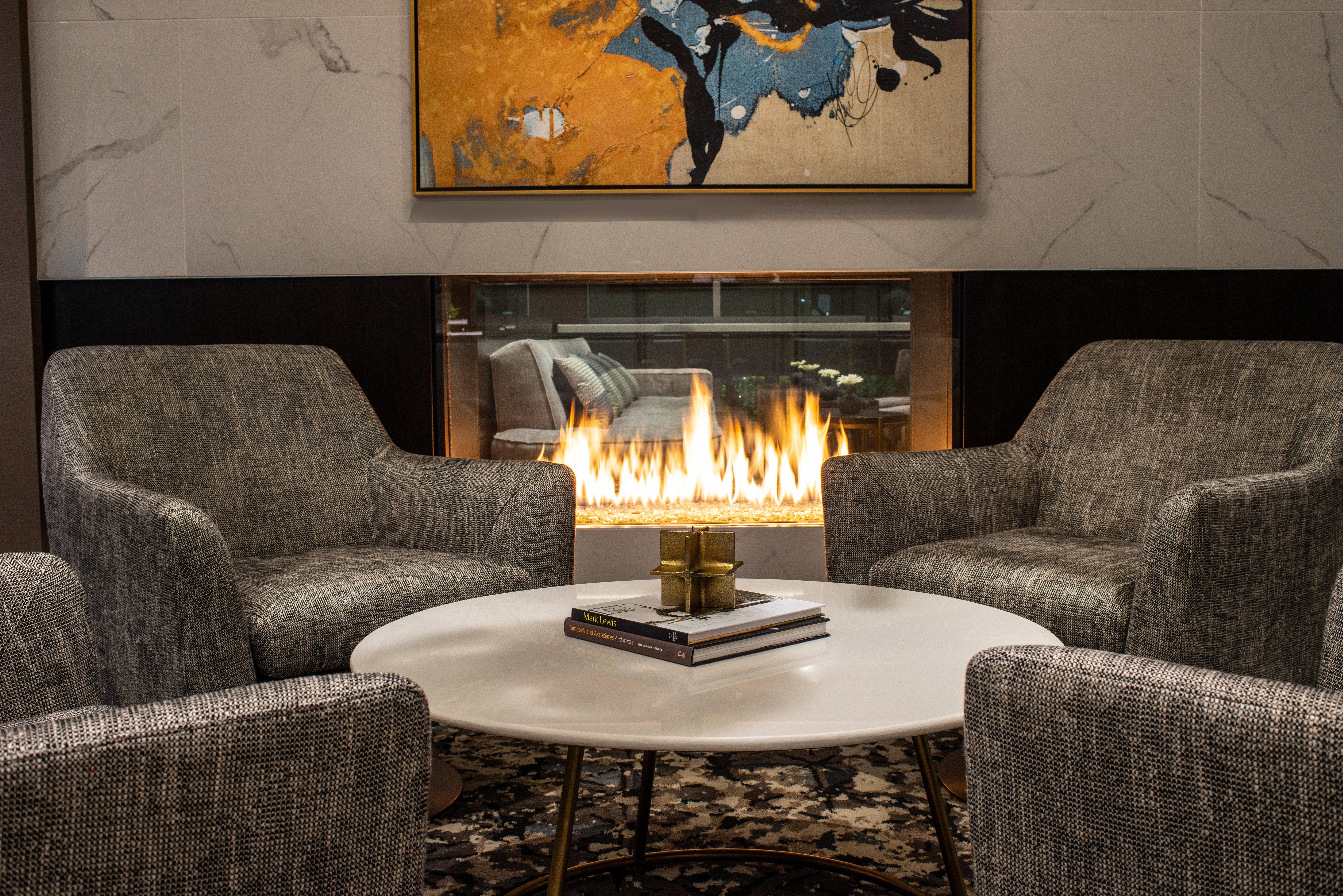Holiday Inn Boston Logan Airport - Chelsea By Ihg Buitenkant foto
